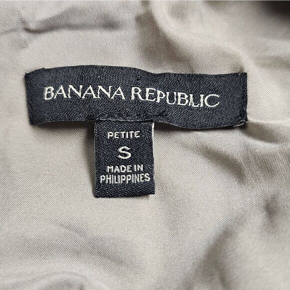 BANANA REPUBLIC Gold Metallic Short Sleeve Sheath Dress - Size Small Petite - Picture 8 of 9